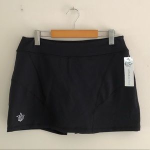 🧘🏻‍♀️ Lotus Activa Black Athletic Skort